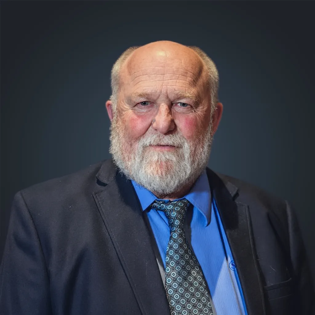 Portrait of Andy Bensend
