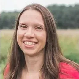 Headshot of Laura Temple