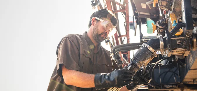 Connecting pipework